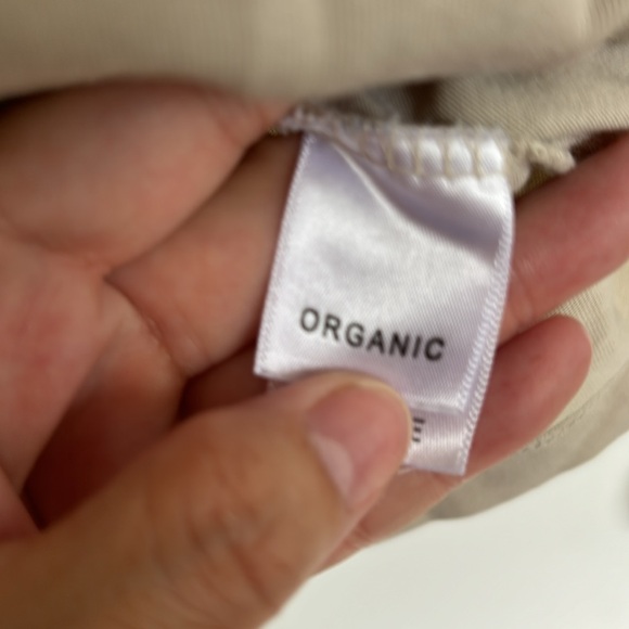 Laha’ole (Hawaiian brand) Pili knot Naupaka Tee in Sand foam - large - Picture 6 of 8